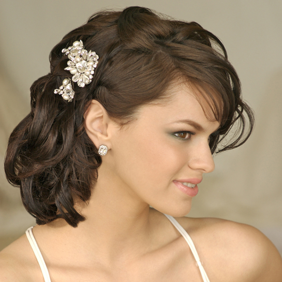 Bridal Hairstyles for Curly Hair